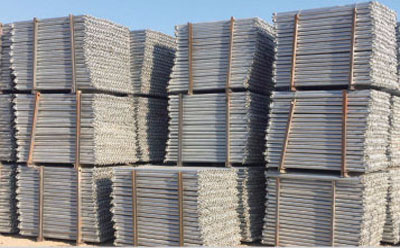 腳手架.jpg 腳手架.jpg